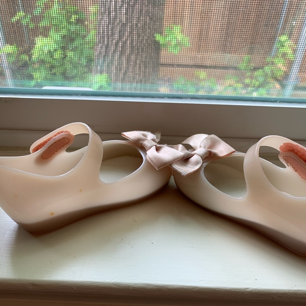 Mini Melissa Shoes - Picture 4 of 5